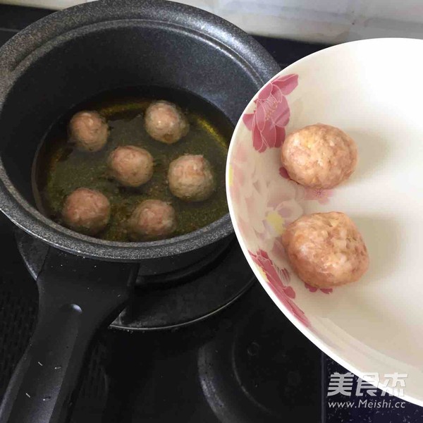 白菜粉丝焯肉丸