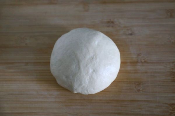 淡奶油玫瑰花面包