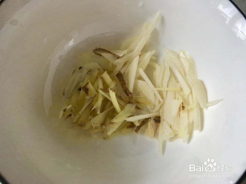 香气浓郁的榨菜炒肉