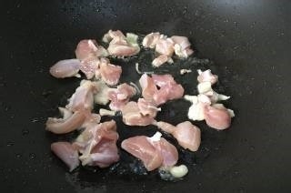 小鸡蘑菇焖饭的做法