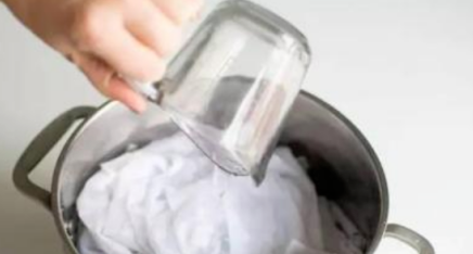 bb霜沾衣服上洗不掉