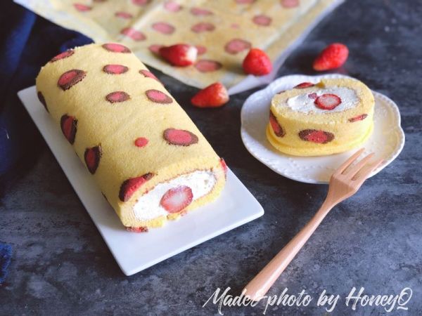 粉豹纹草莓蛋糕卷#松下多面美味#