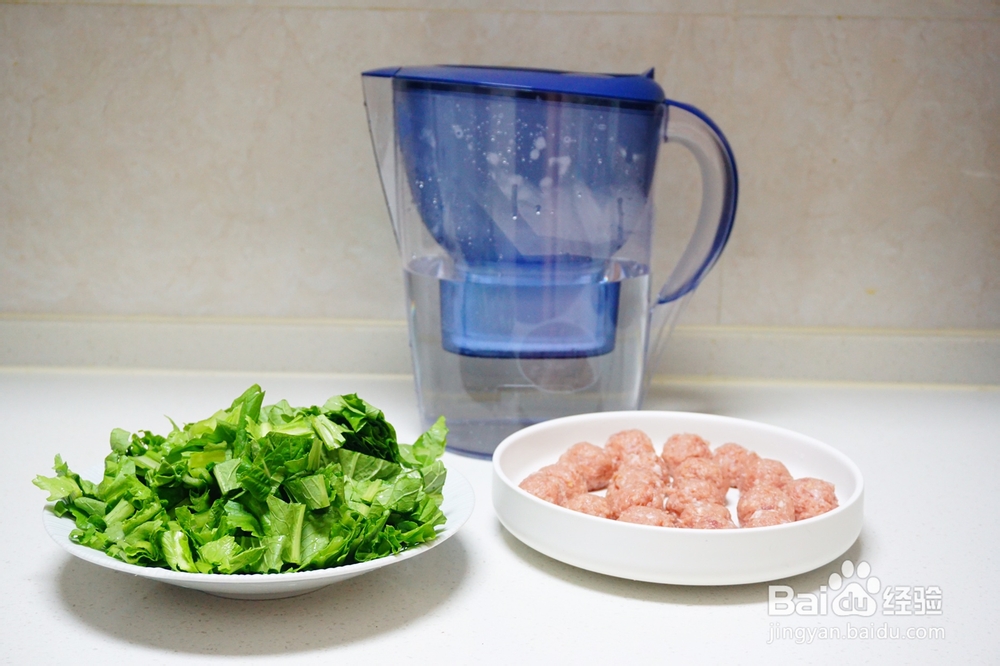 味美鲜香的小白菜肉丸汤