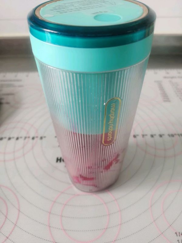 火龙果椰蓉面包