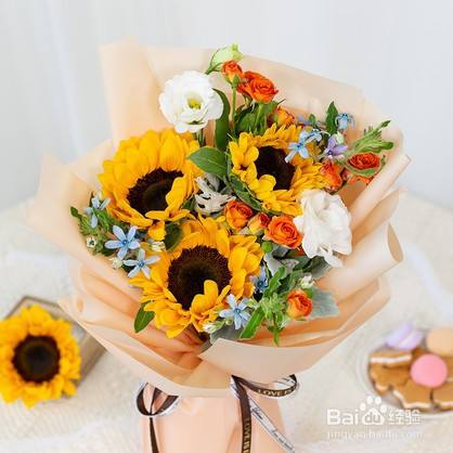 送老师的花束怎么搭配 百度经验