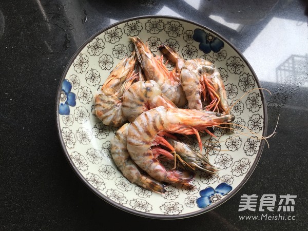 滋味土豆虾的做法