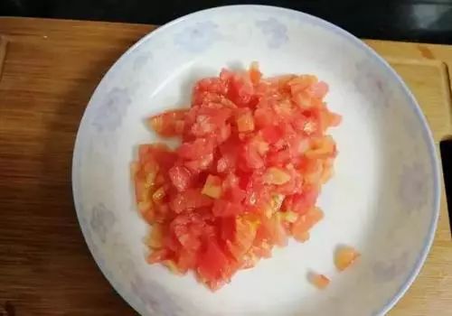 西红柿可以和土豆一起吃吗