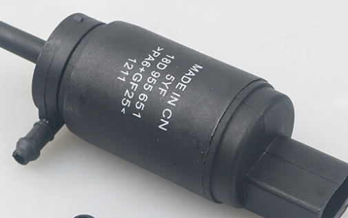 16款新轩逸喷水电机保丝用什么标示