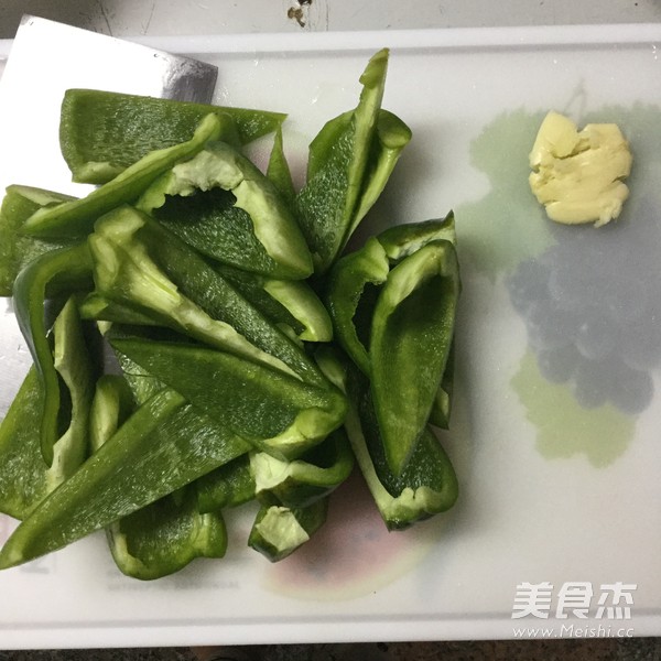 青椒炒牛肉的做法