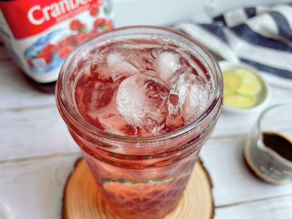 蔓越莓气泡咖啡