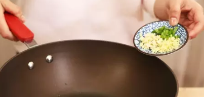 蒜蓉苋菜的做法