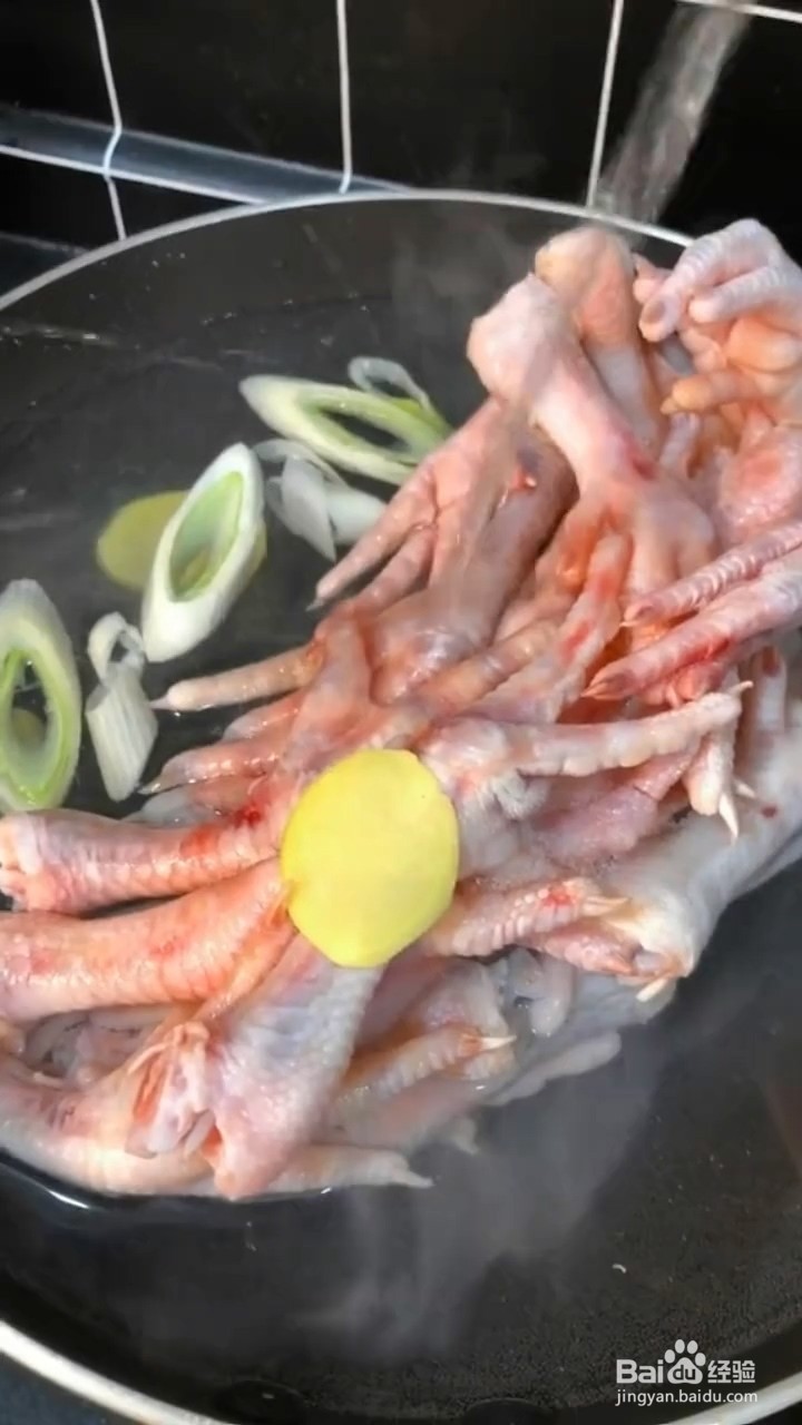 如何制作麻辣鸡爪