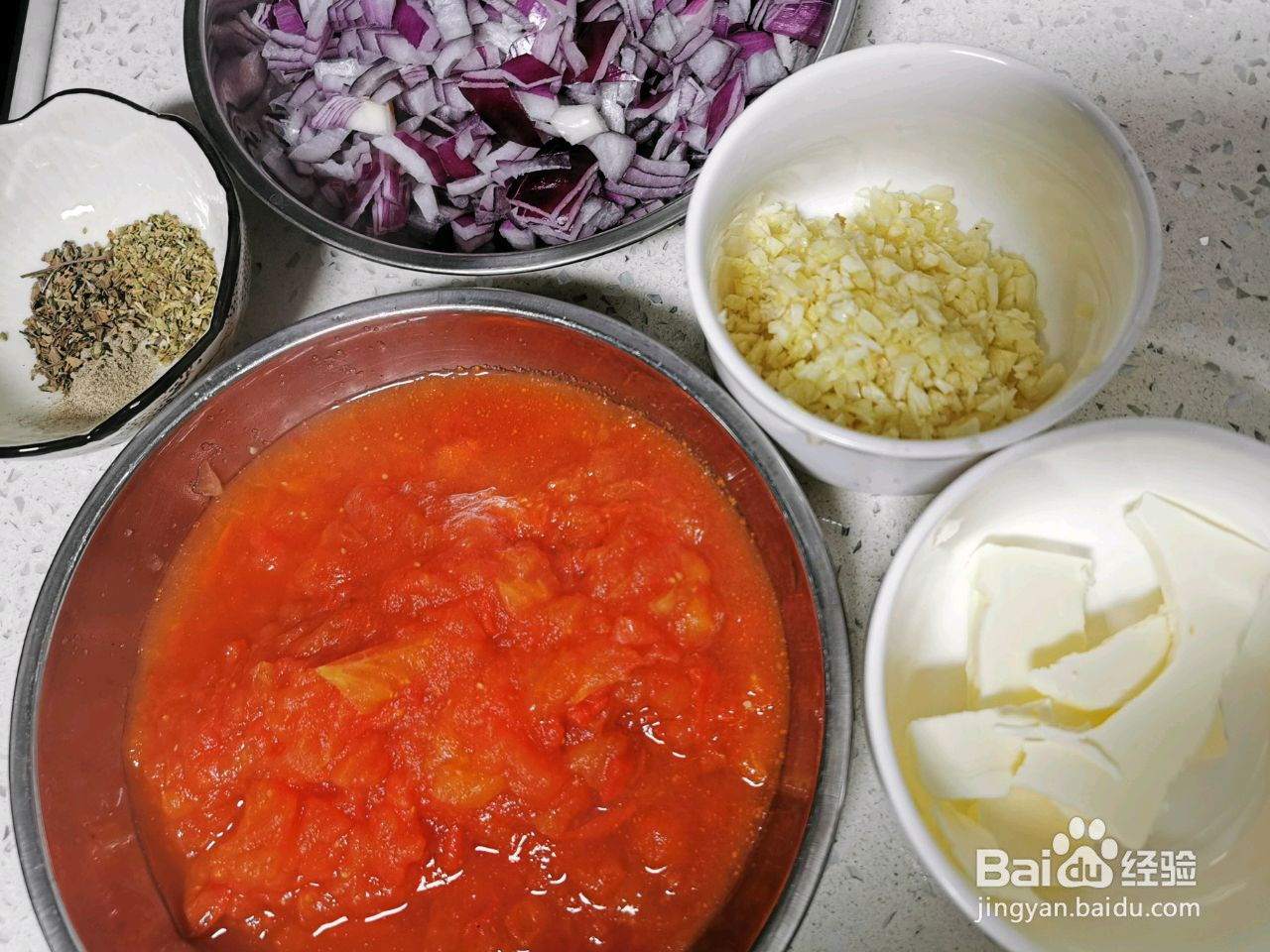 意式卷边香肠芝士披萨的做法