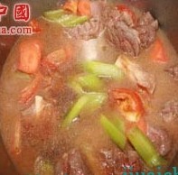 怎么做红酒烧牛尾