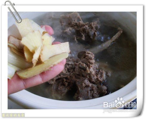 冬季老少皆宜的补钙滋补菜——红焖羊蝎子