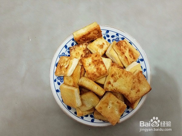 如何做出好吃的腊味香菇烧豆腐