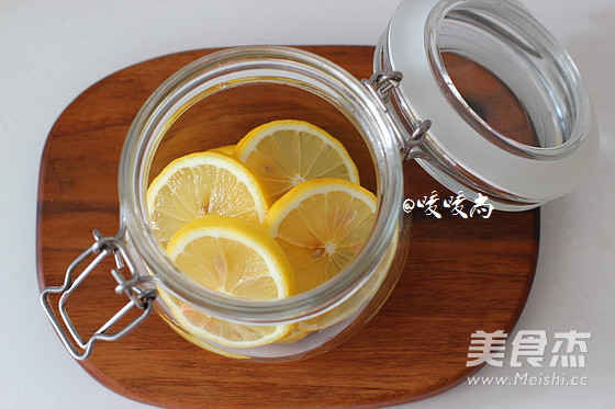 蜜渍柠檬的做法
