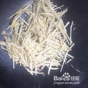 食补佳品竹笋炒肉的做法