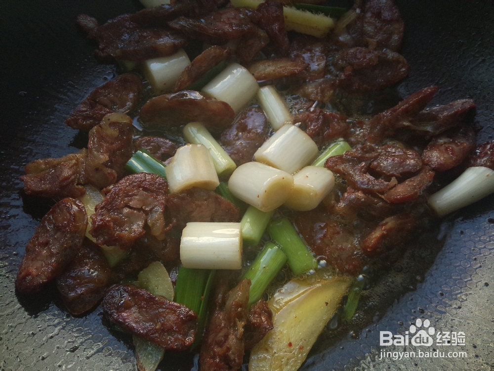 土豆片炒腊肠