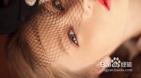 简单五个技巧拍好室内人像