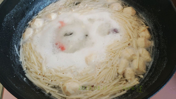 五菜菌菇烩鱼丸