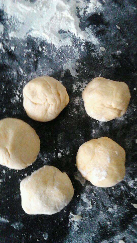 黄色玫瑰花馒头这样做才好吃