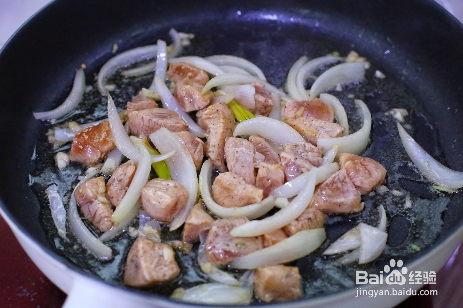 怎么做奶香南瓜鸡肉意面