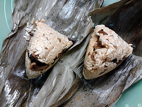 松茸菌菇粽子粥