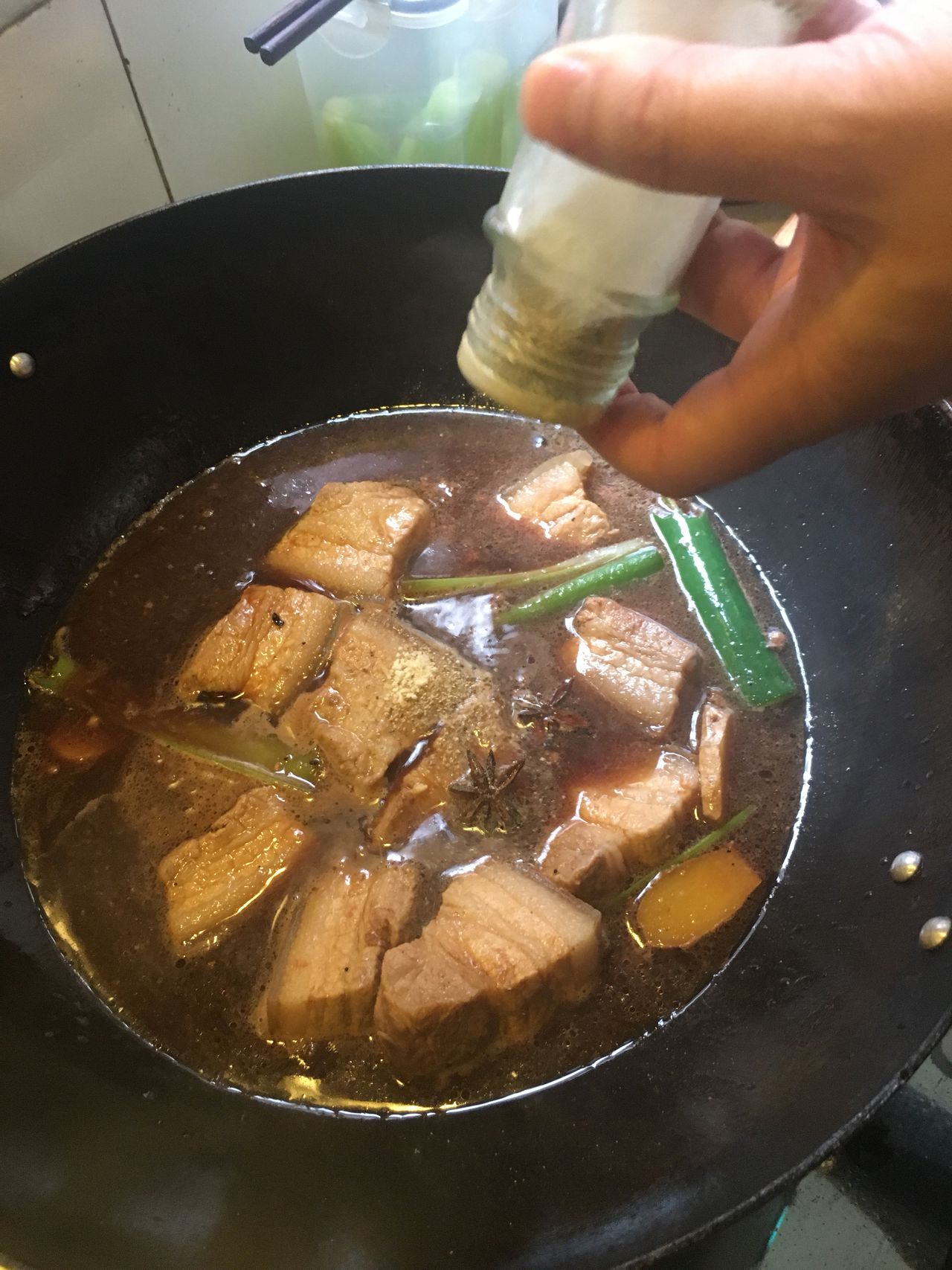 看着都让人流口水的东坡肉你会做吗