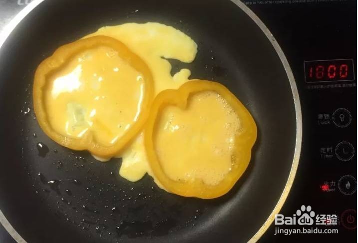 南瓜饭团配彩椒蛋饼