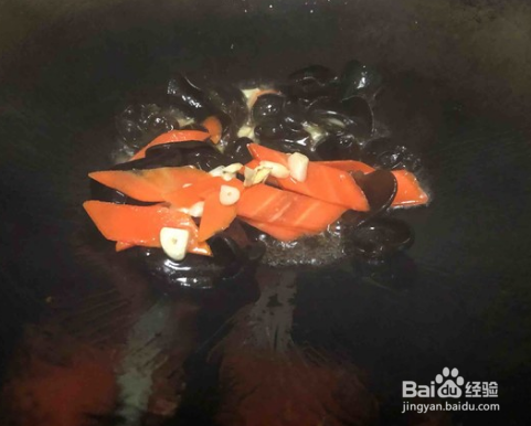 莴笋木耳炒鸡蛋来啦，特别好吃又简单