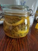 自制柠檬百香果蜂蜜水