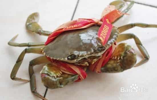 青蟹里面黑色膏能吃吗