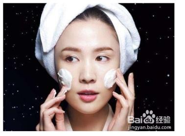 精妆联华美妆：怎么使肌肤变成牛奶肌？