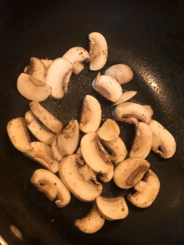 三文鱼藜麦沙拉