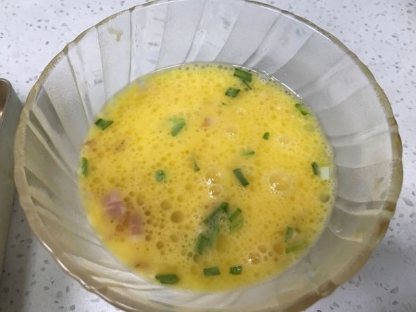 堡尔美克鸡蛋披萨杯