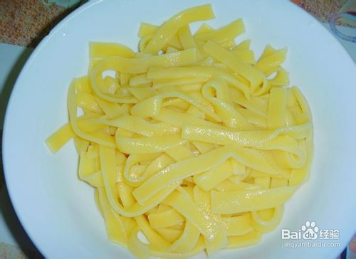 【我爱我的家】妈妈味道的---西红柿玉米切条