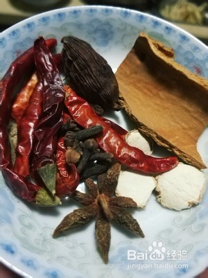 仔姜焖鸭的做法