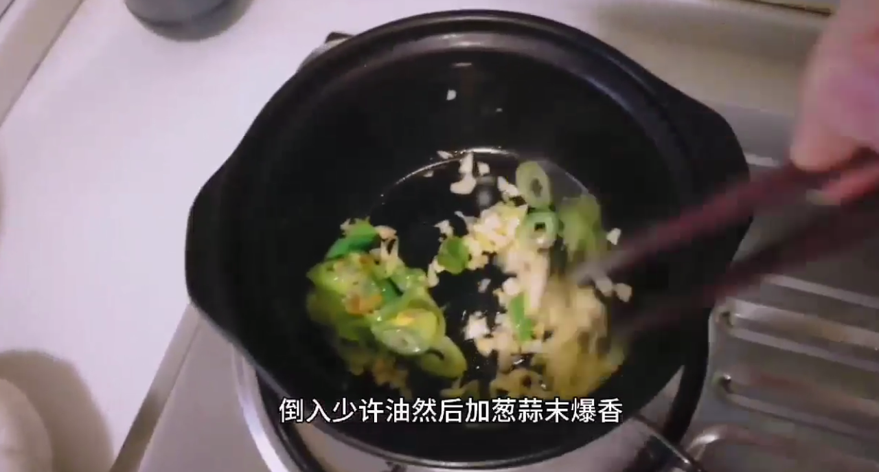 如何做出好吃的豆腐海带豆芽汤?