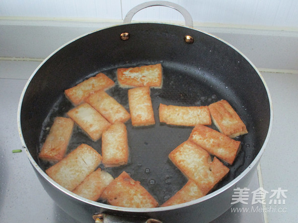 春笋烩豆腐的做法