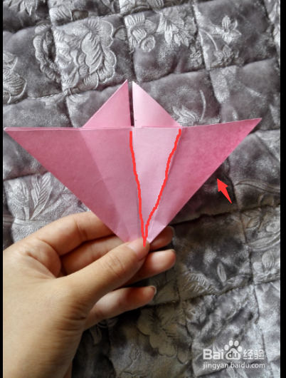 如何折出好看的百合花