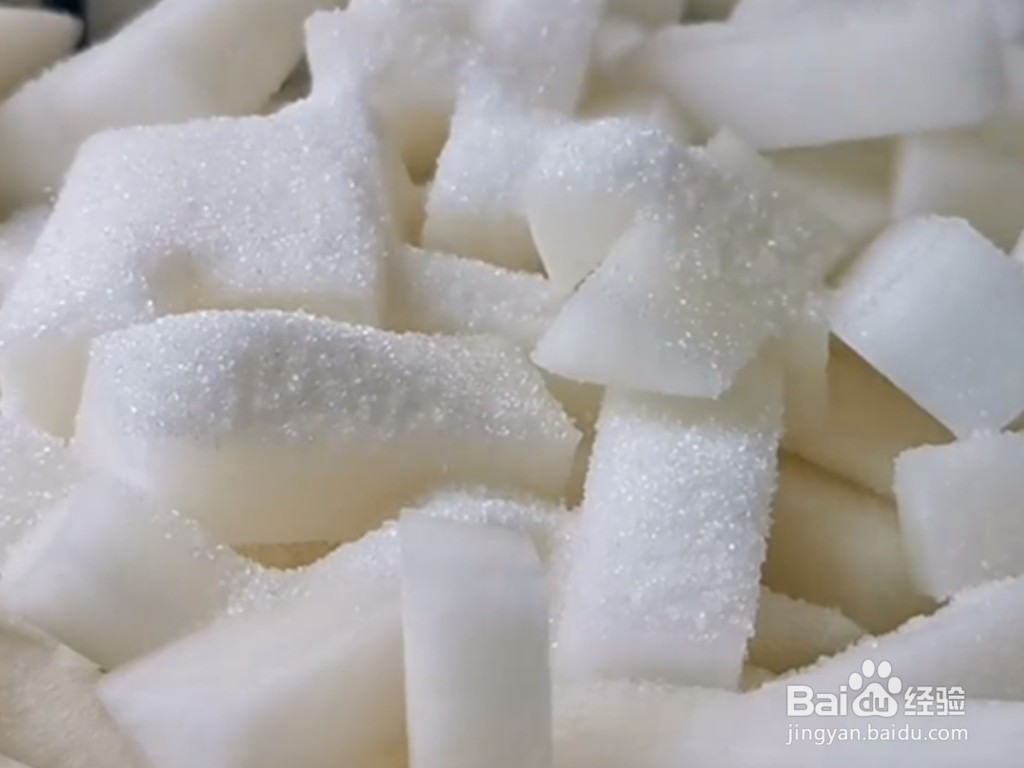 白萝卜和芹菜的碰撞