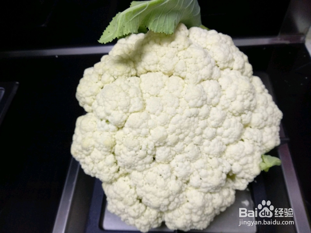 红椒炒花菜的做法