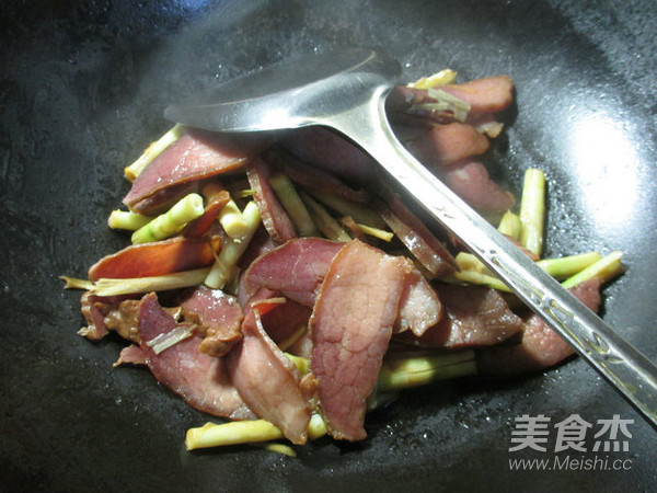 野山笋炒酱肉