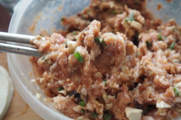 猪肉香菇馅饺子