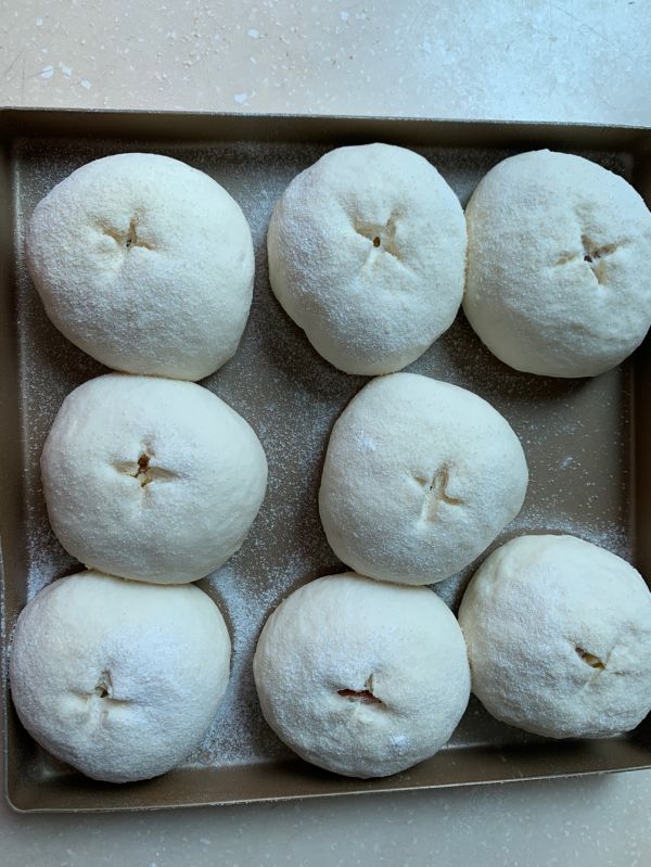 拉丝芝士培根面包