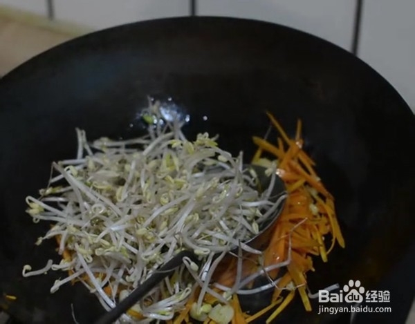 家常素菜必吃的，清炒小豆芽