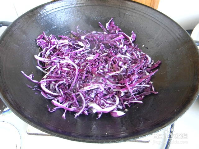 家常小炒——蒜香紫甘蓝