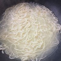 丰富营养卤牛肉面