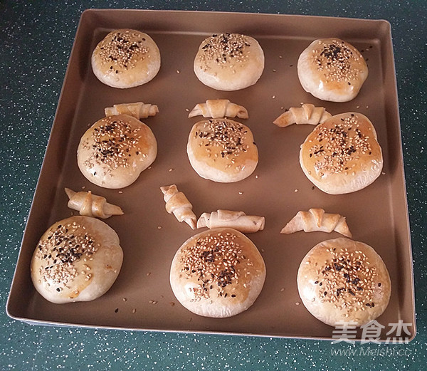 黑芝麻桑茸酥烧饼